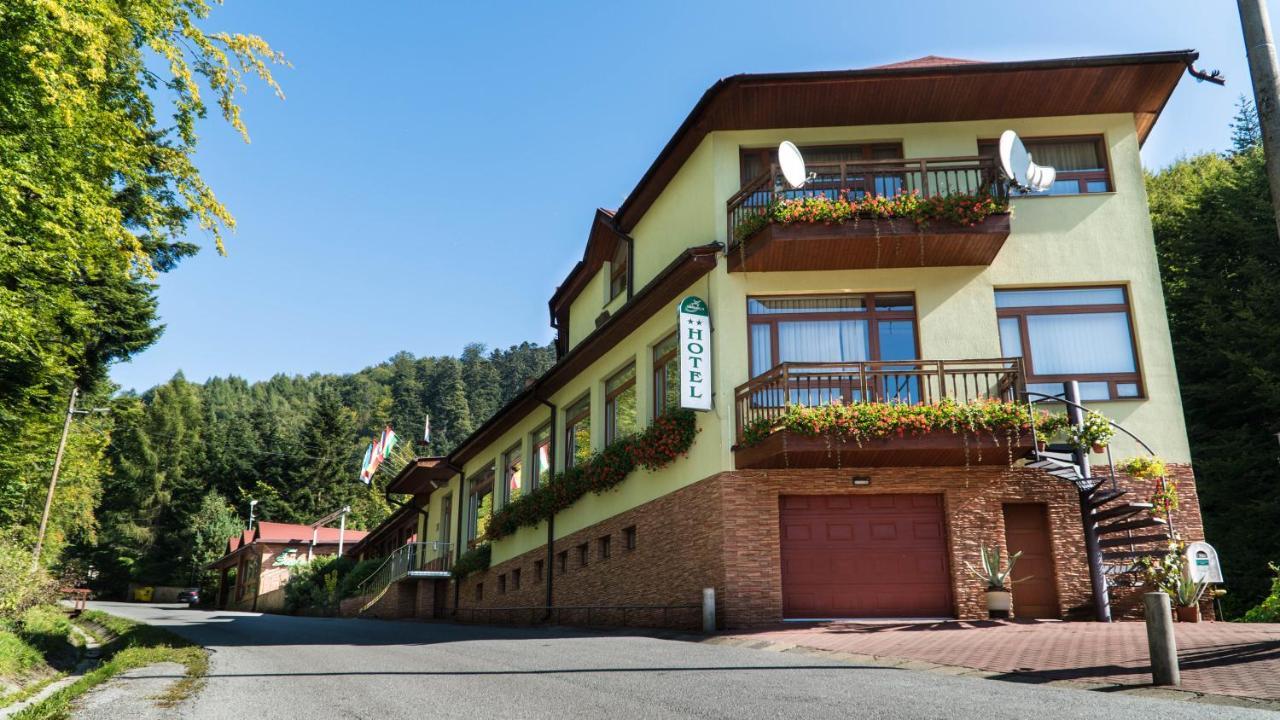 Hotel Somka Drienica Exteriér fotografie