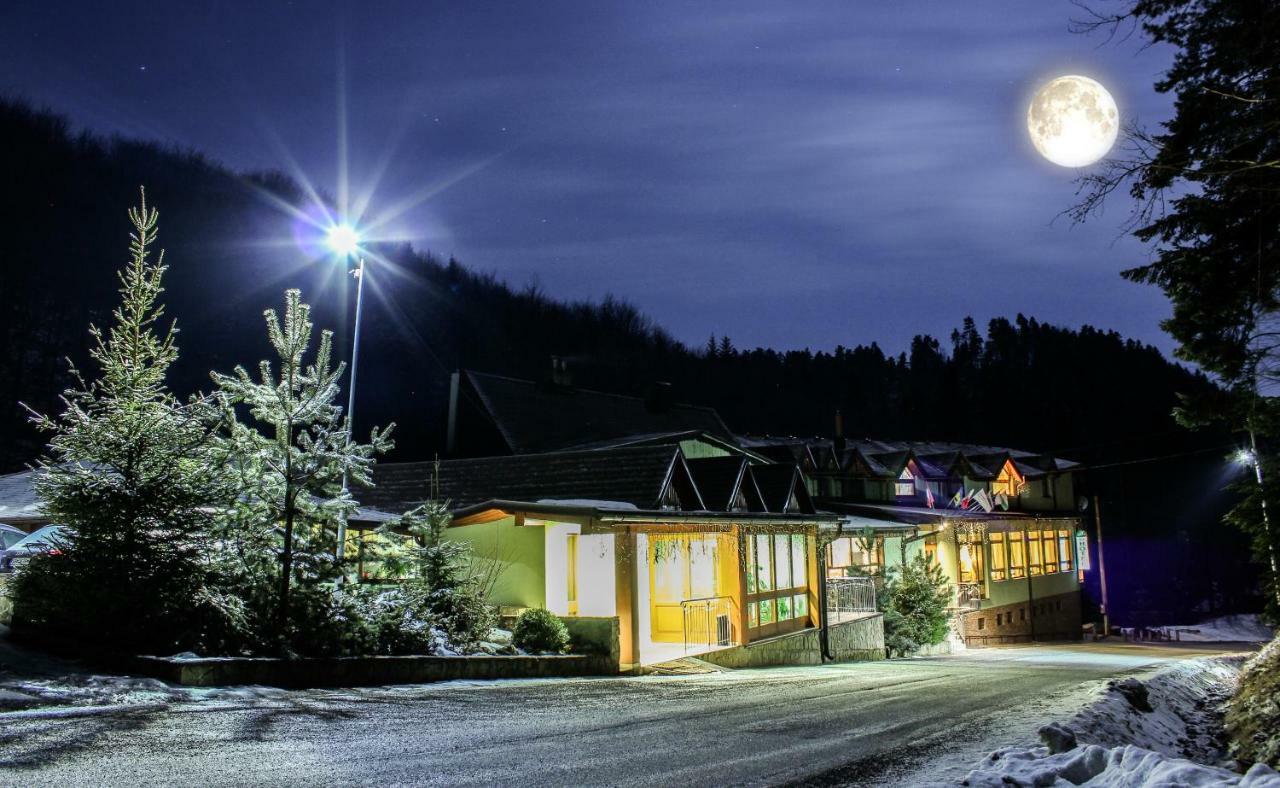 Hotel Somka Drienica Exteriér fotografie